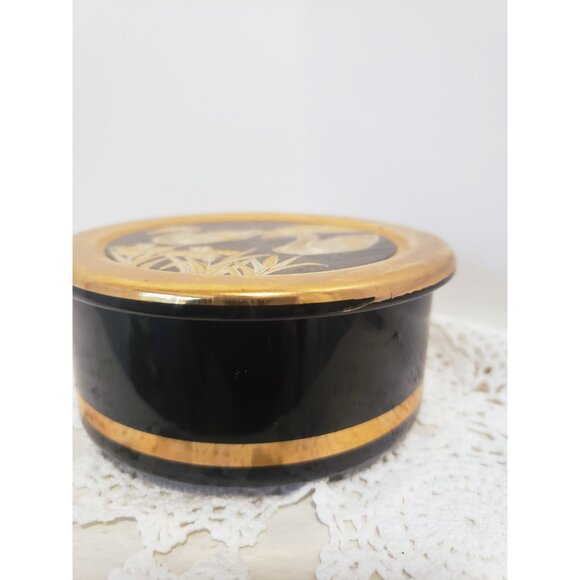Chokin Swan Container: 24 Karat Gold Edge, Hand-Etched Decorative Storage - Picture 5 of 10